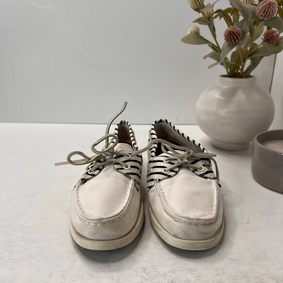 Sperry Authentic Original 2-Eye Bionic Striped Boat Shoe WhiteSTS84564 Women 6.5 - Picture 2 of 9